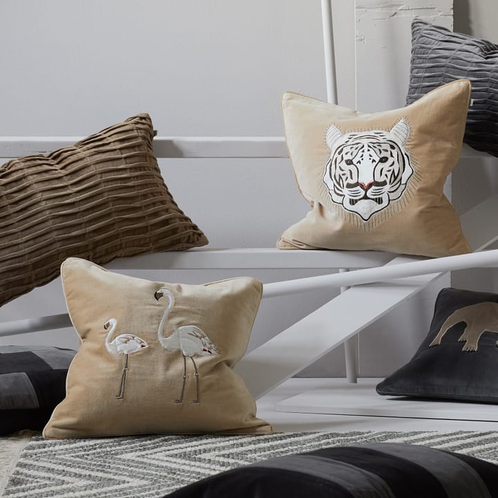 Kussenhoes met geborduurde tijger, 50x50 cm, Beige Chhatwal & Jonsson