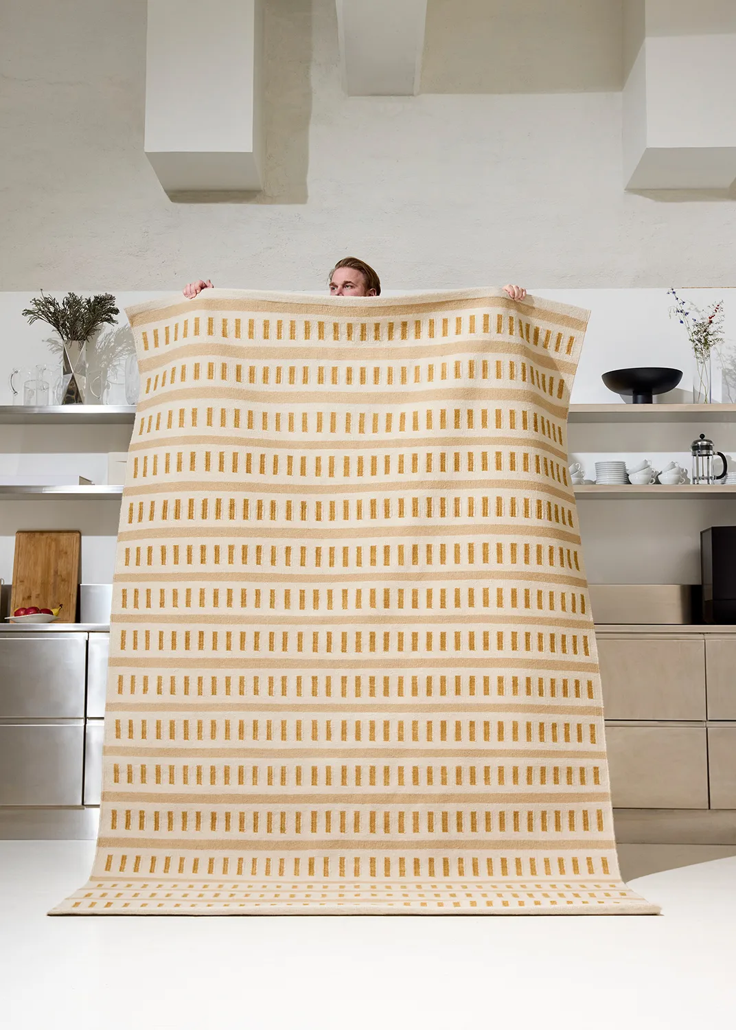 Ladakh wollen mat, Off white-beige-masala yellow, 230x320 cm Chhatwal & Jonsson