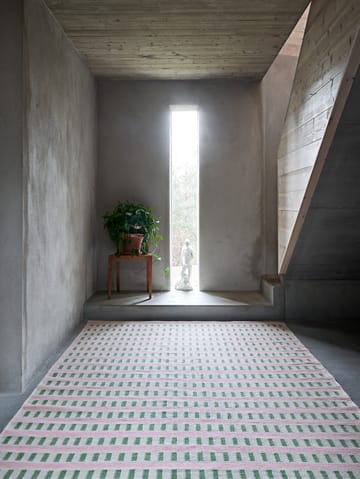 Ladakh wollen mat - Offwhite-green-pink, 230x320cm - Chhatwal & Jonsson