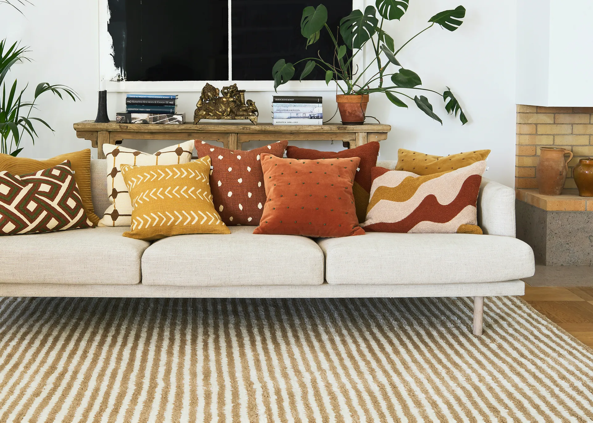 Rakhi kussenhoes 50x50 cm, Taupe-spicy yellow Chhatwal & Jonsson
