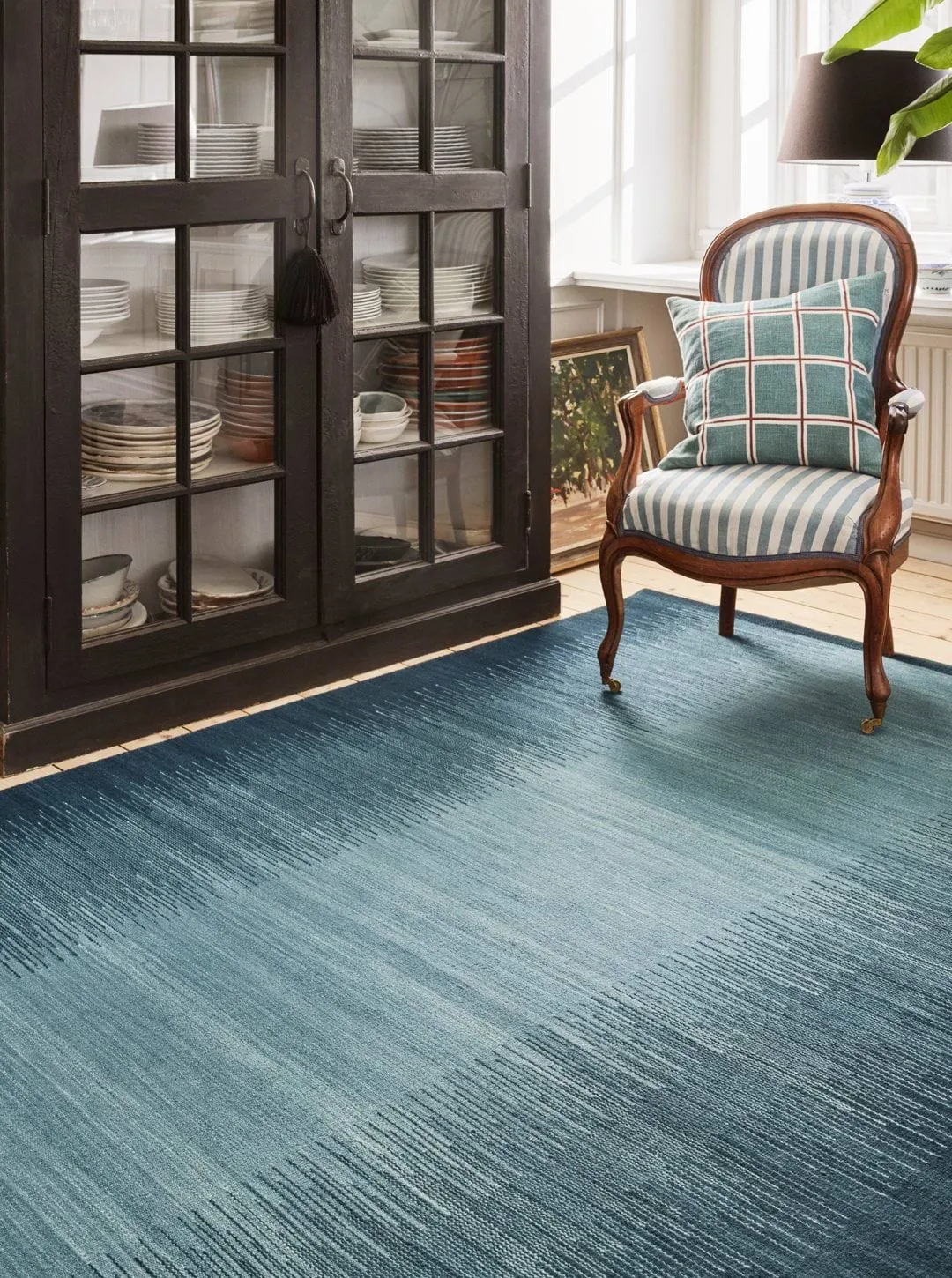 Tapti wollen mat, Blue-Heaven Blue, 270x180 cm Chhatwal & Jonsson