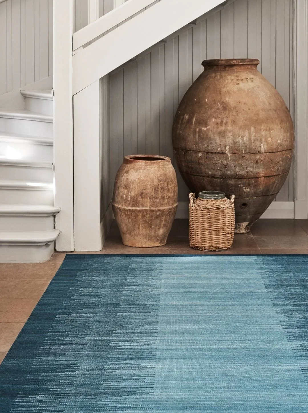 Tapti wollen mat, Blue-Heaven Blue, 270x180 cm Chhatwal & Jonsson