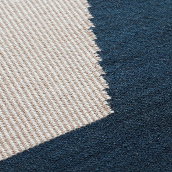 Una wollen vloerkleed 180x270 cm, Dark blue-beige-off white Chhatwal & Jonsson