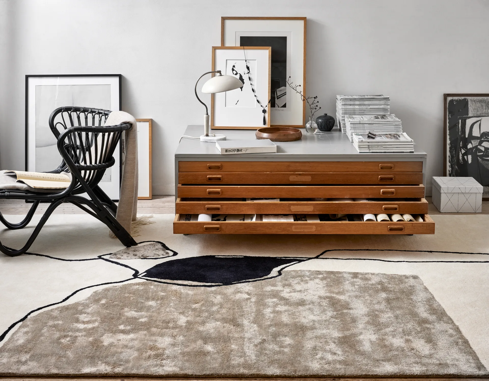 Abstract vloerkleed 250x350 cm, Ivory Classic Collection