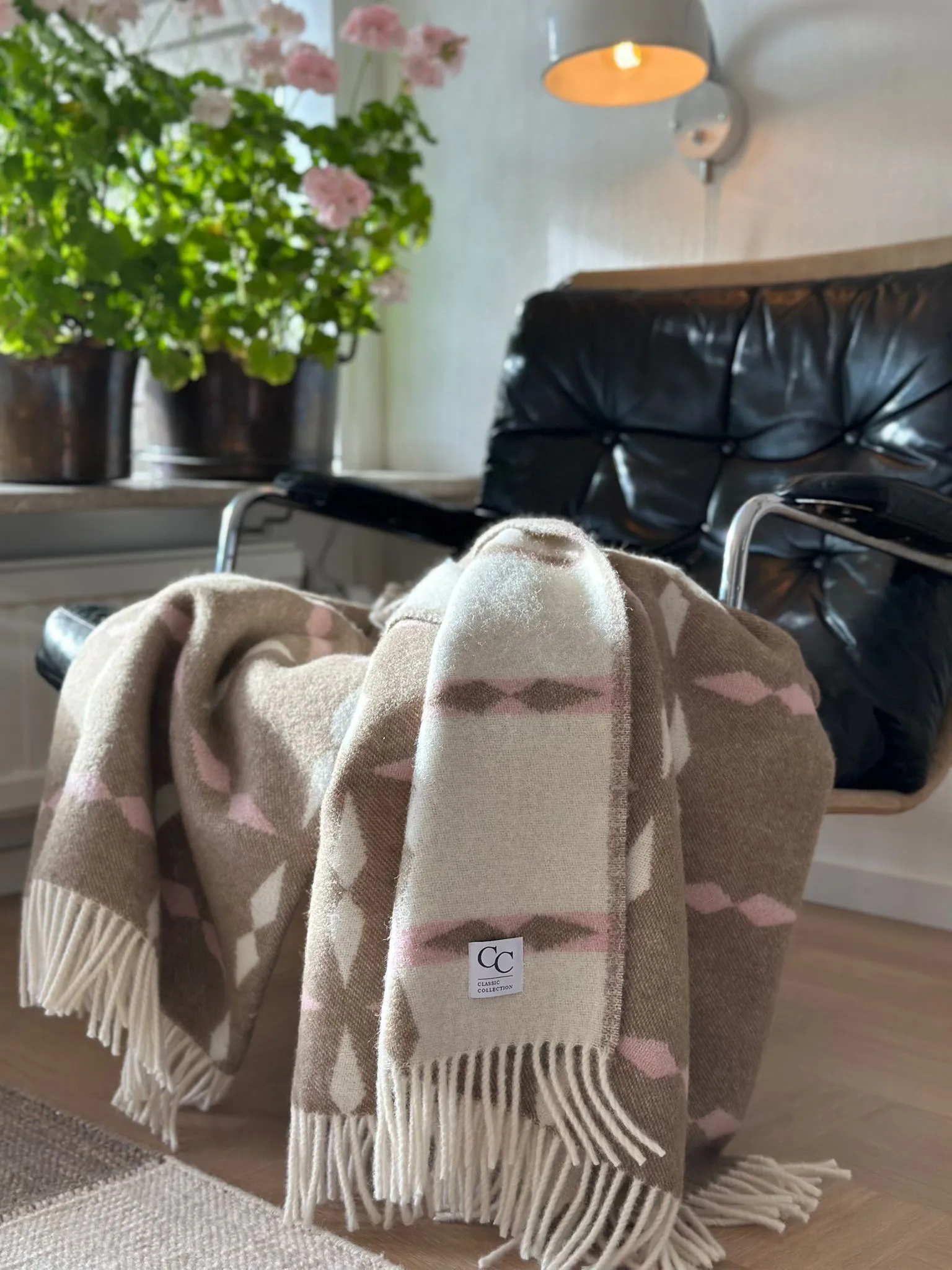 Tile plaid 130x180 cm, Roze Classic Collection