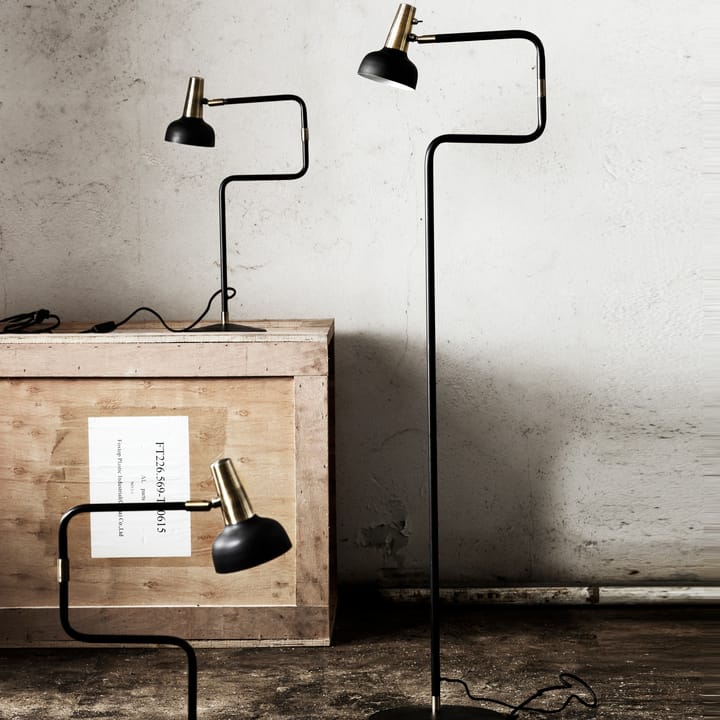 Ray vloerlamp, zwart-messing CO Bankeryd