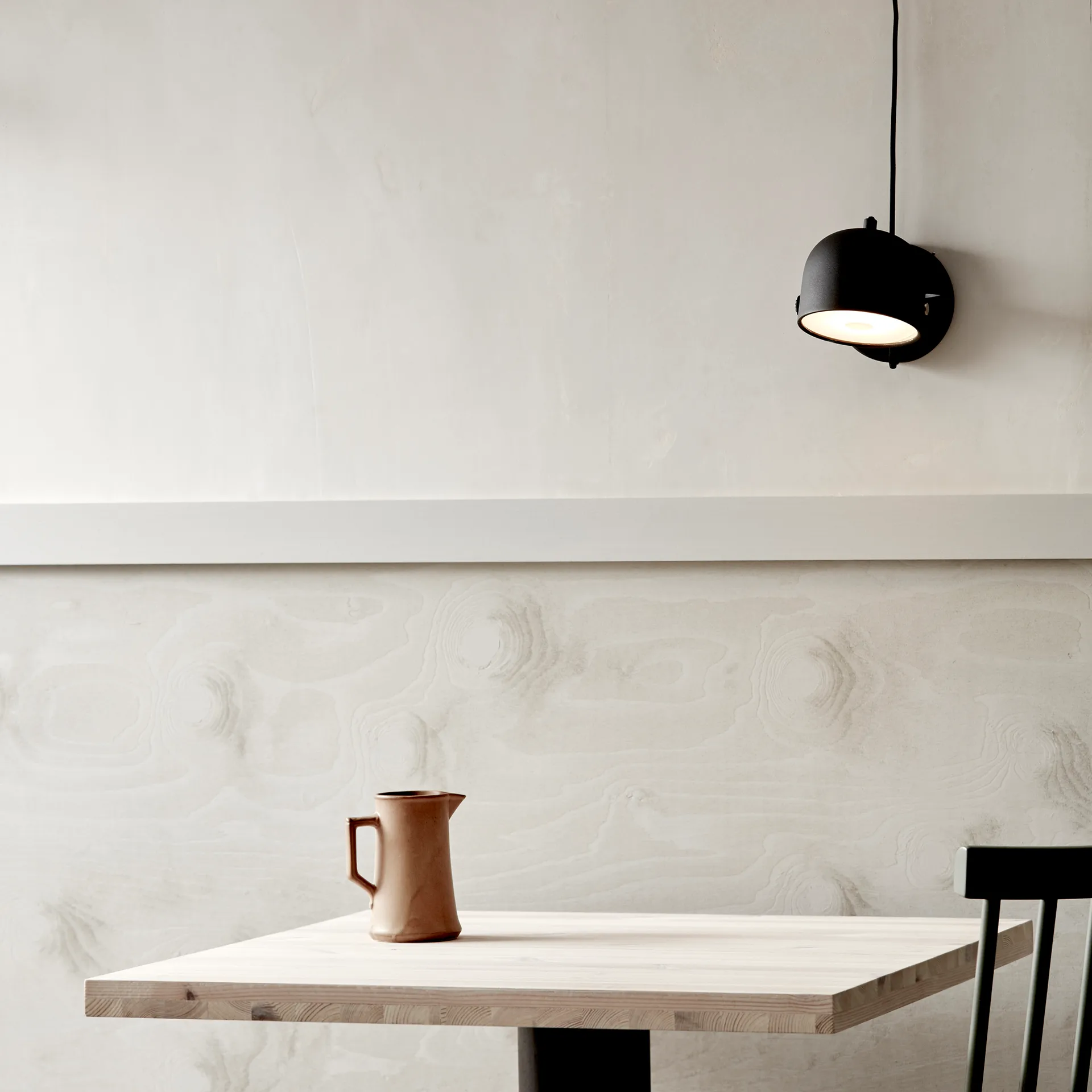 Svejk 13 muurlamp, Zwart-nikkel CO Bankeryd