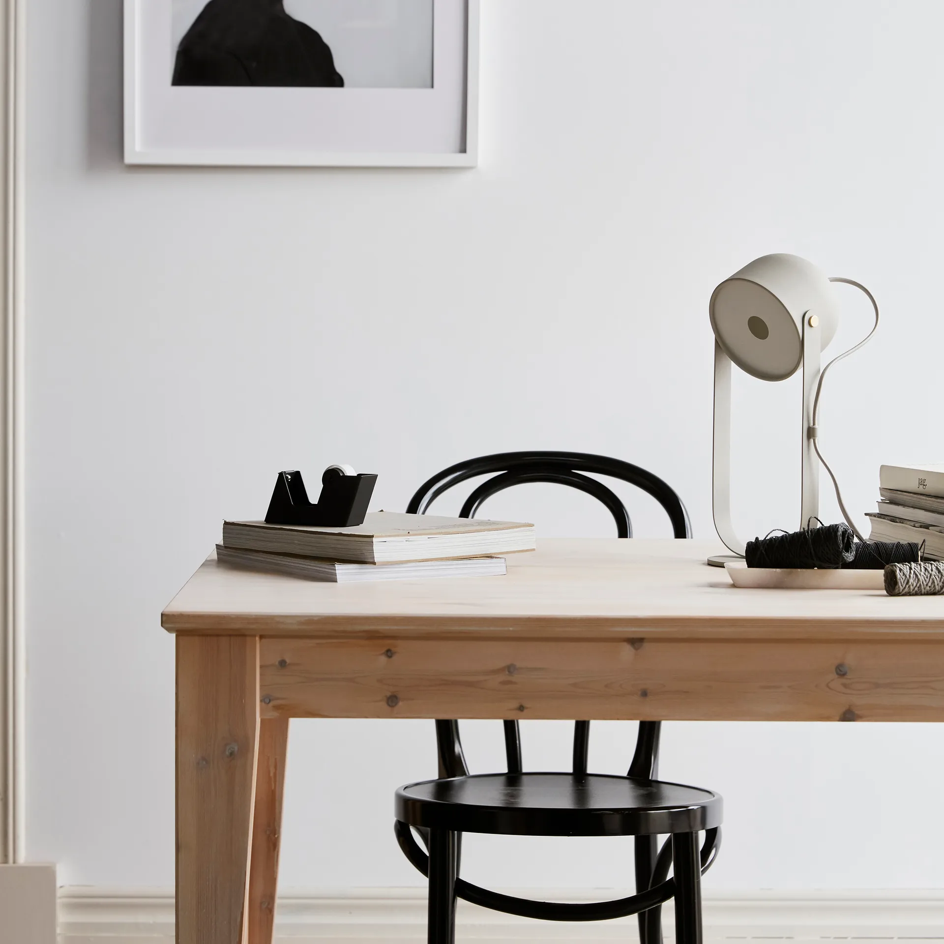 Svejk 13 tafellamp, Beige-messing CO Bankeryd