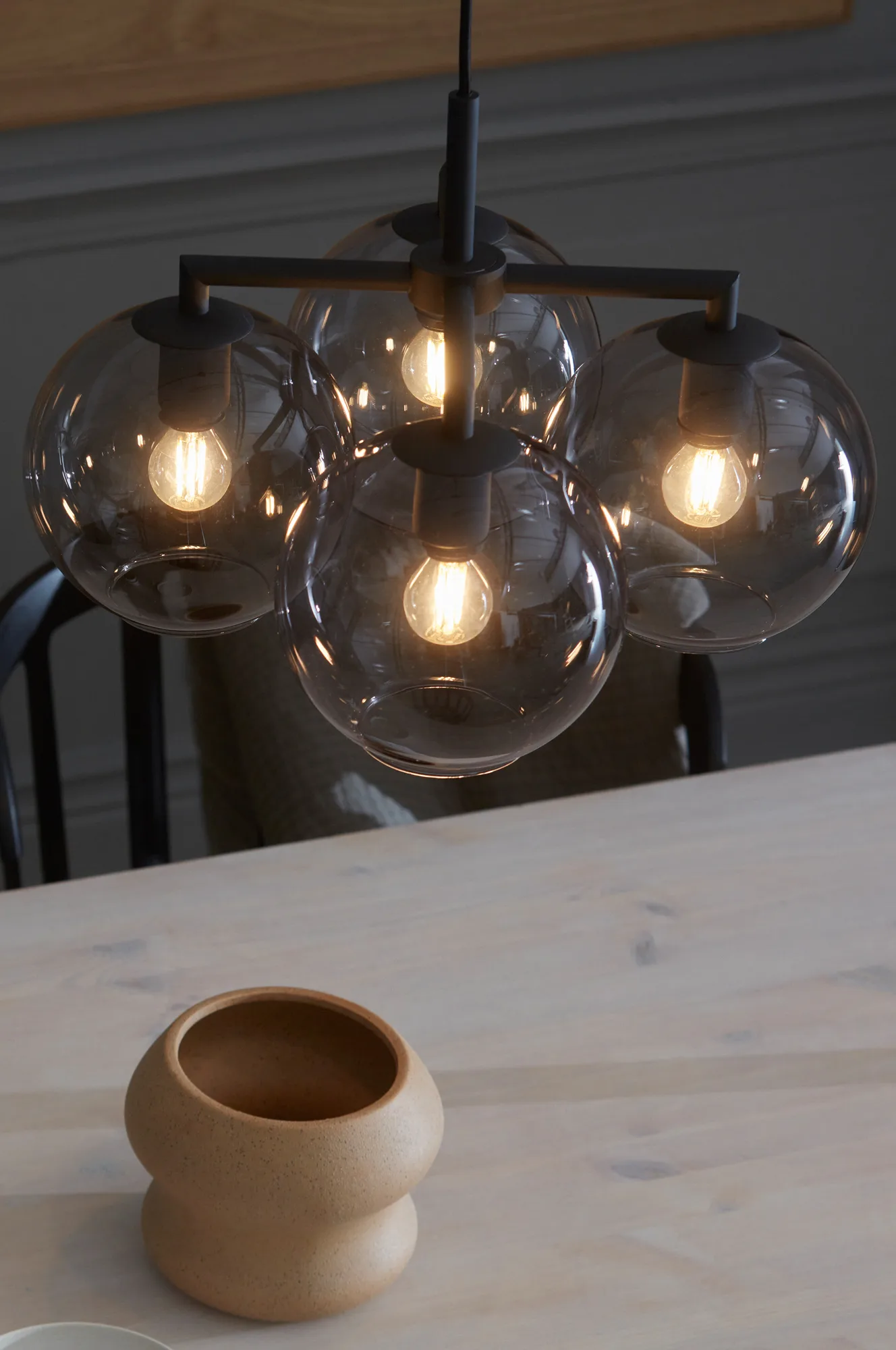 Ture hanglamp 30 cm, Zwart-rookkleurig glas CO Bankeryd