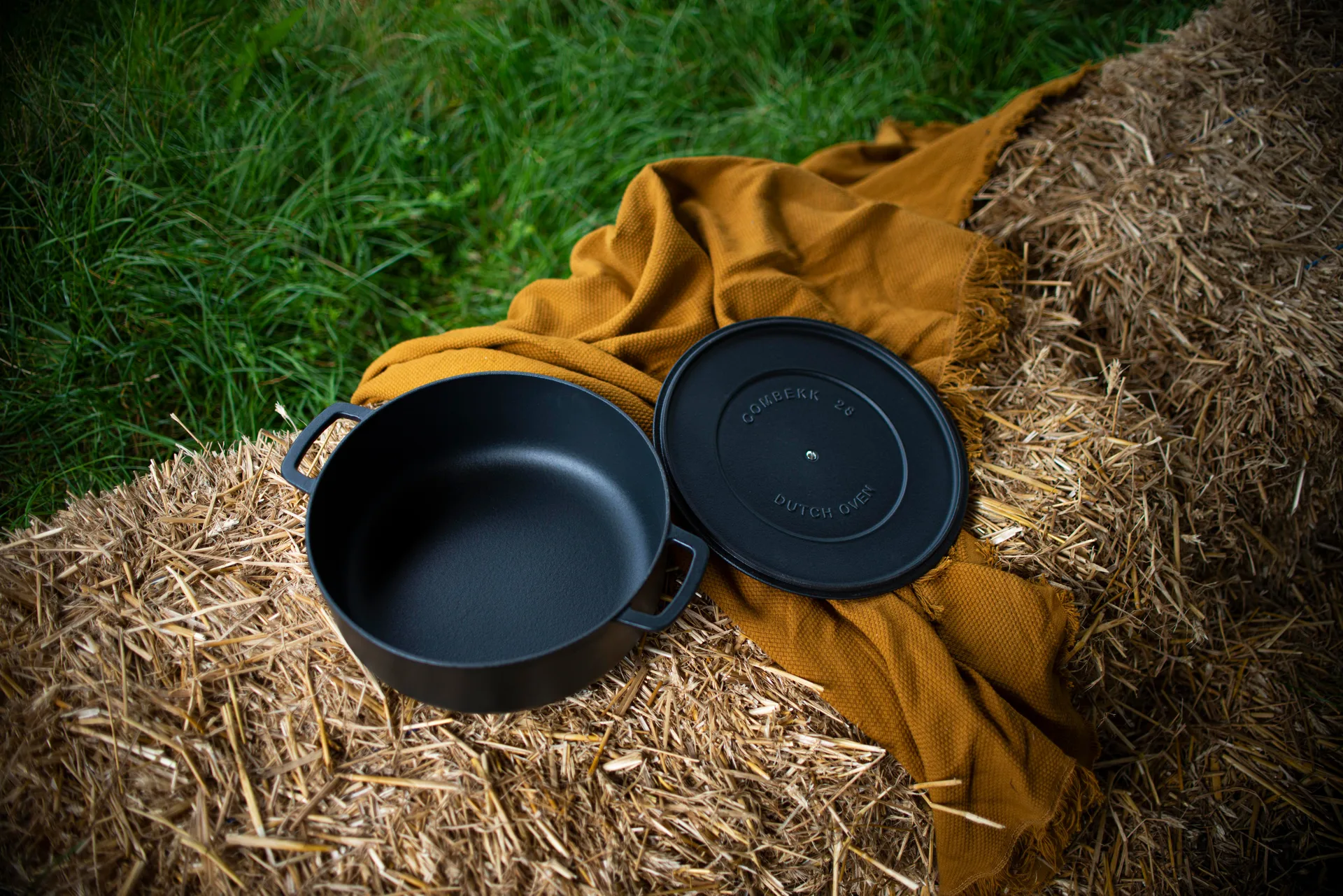 Combekk geëmailleerde gietijzeren braadpan Ø28 cm, Black Combekk