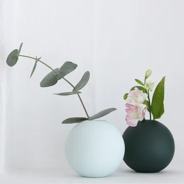 Ball vaas dark green - 8 cm. - Cooee Design