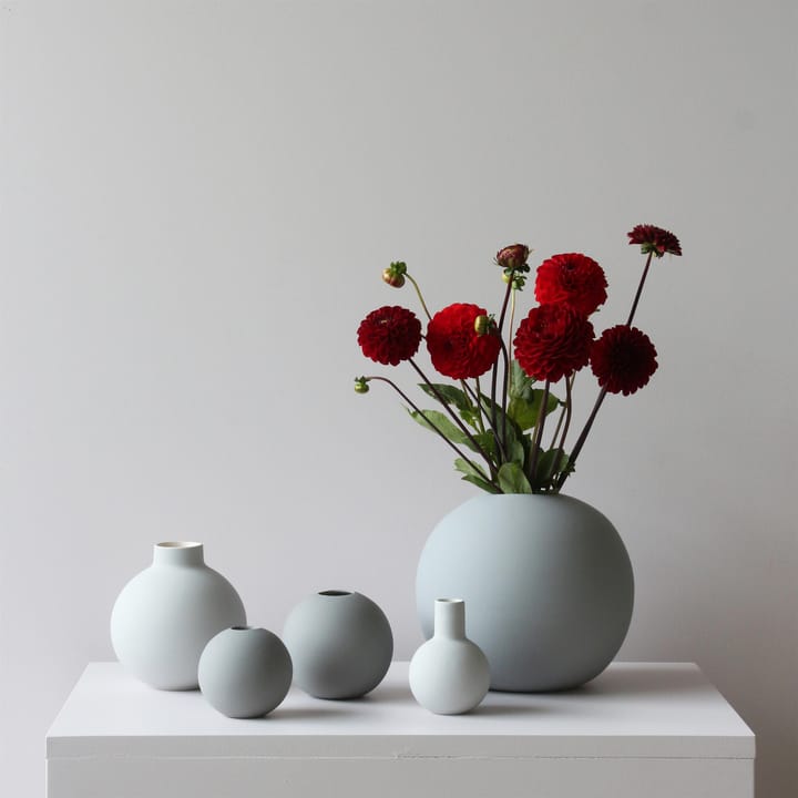 Ball vaas grey, 10 cm. Cooee Design