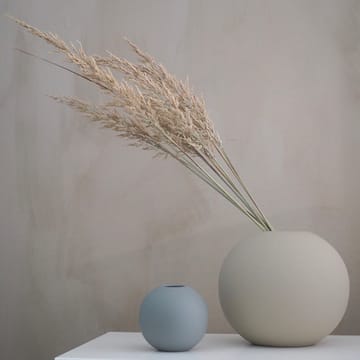 Ball vaas sand - 20 cm. - Cooee Design