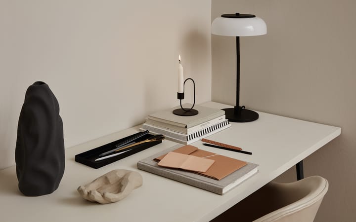 Bless sculptuur, Limestone Cooee Design