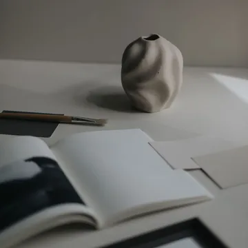 Drift vaas 17 cm - Limestone - Cooee Design