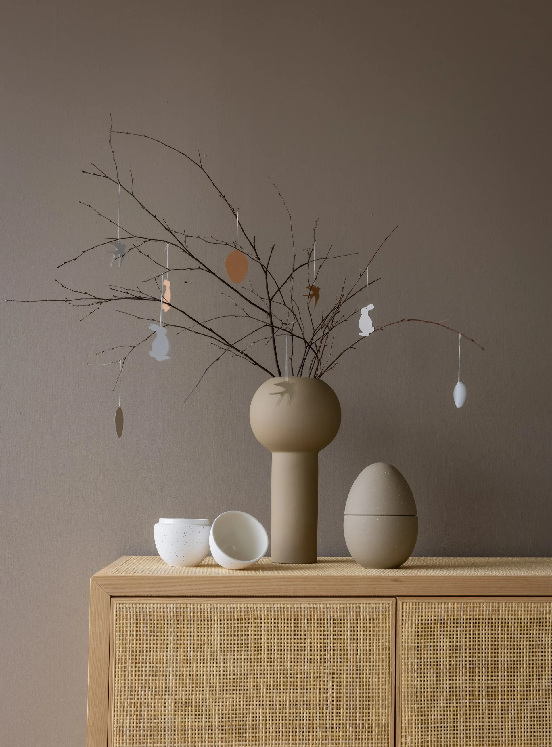 Easter Deco haas paashanger 4-pack, Cafe au lait Cooee Design