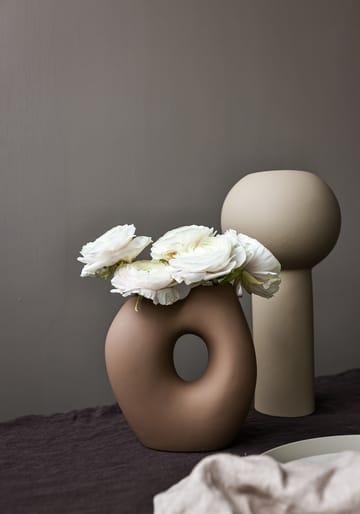 Frodig vaas 20 cm - Hazelnut - Cooee Design