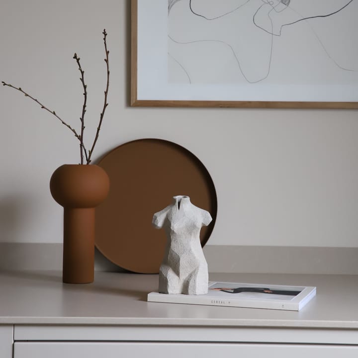 Leah sculptuur, Limestone Cooee Design
