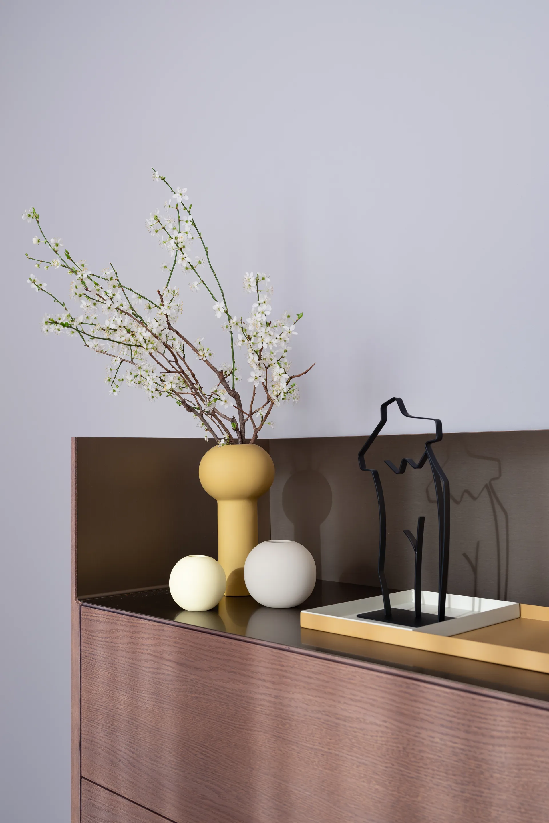 Ruth sculptuur, Zwart Cooee Design