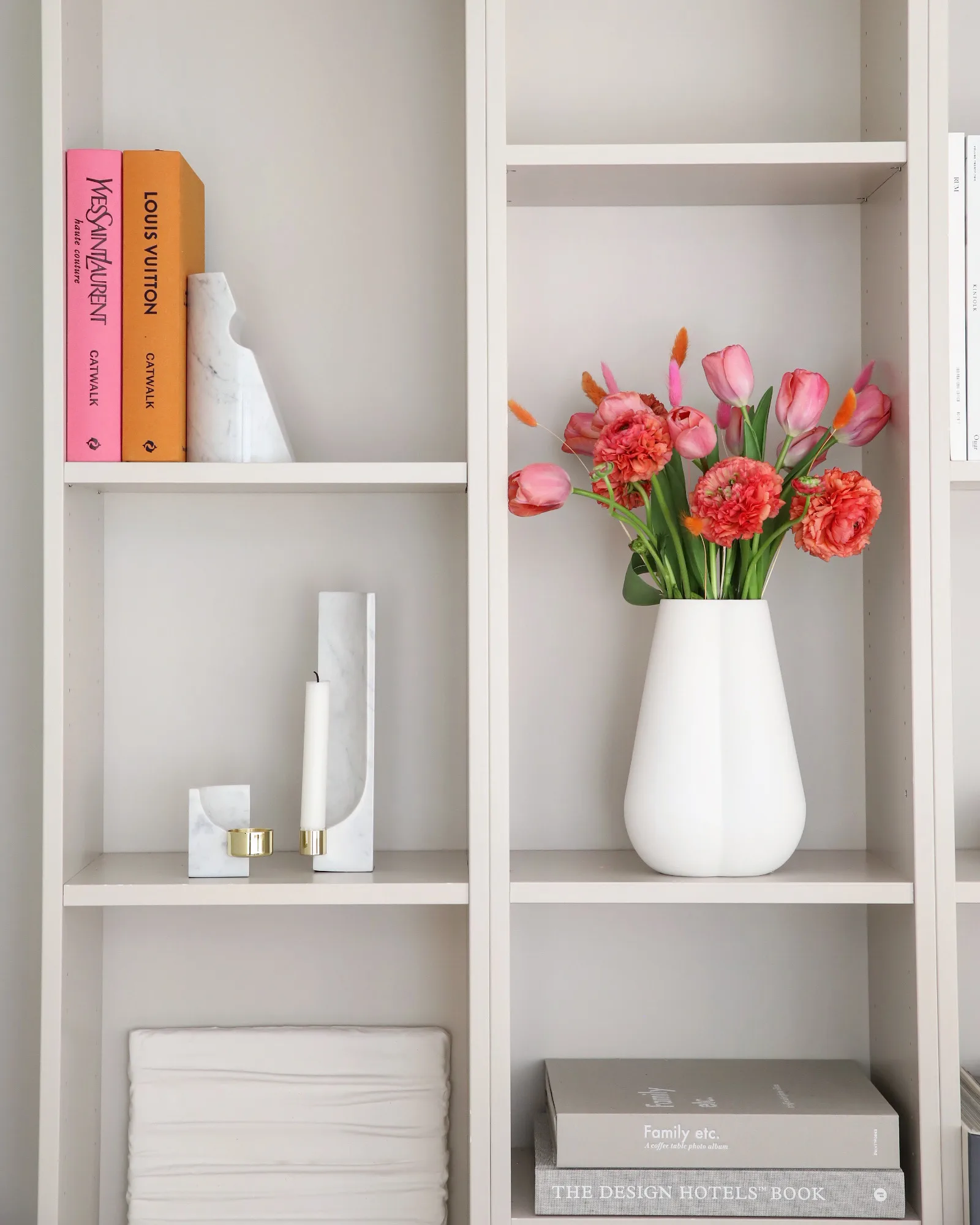 Shoulder boekensteun, Wit Cooee Design