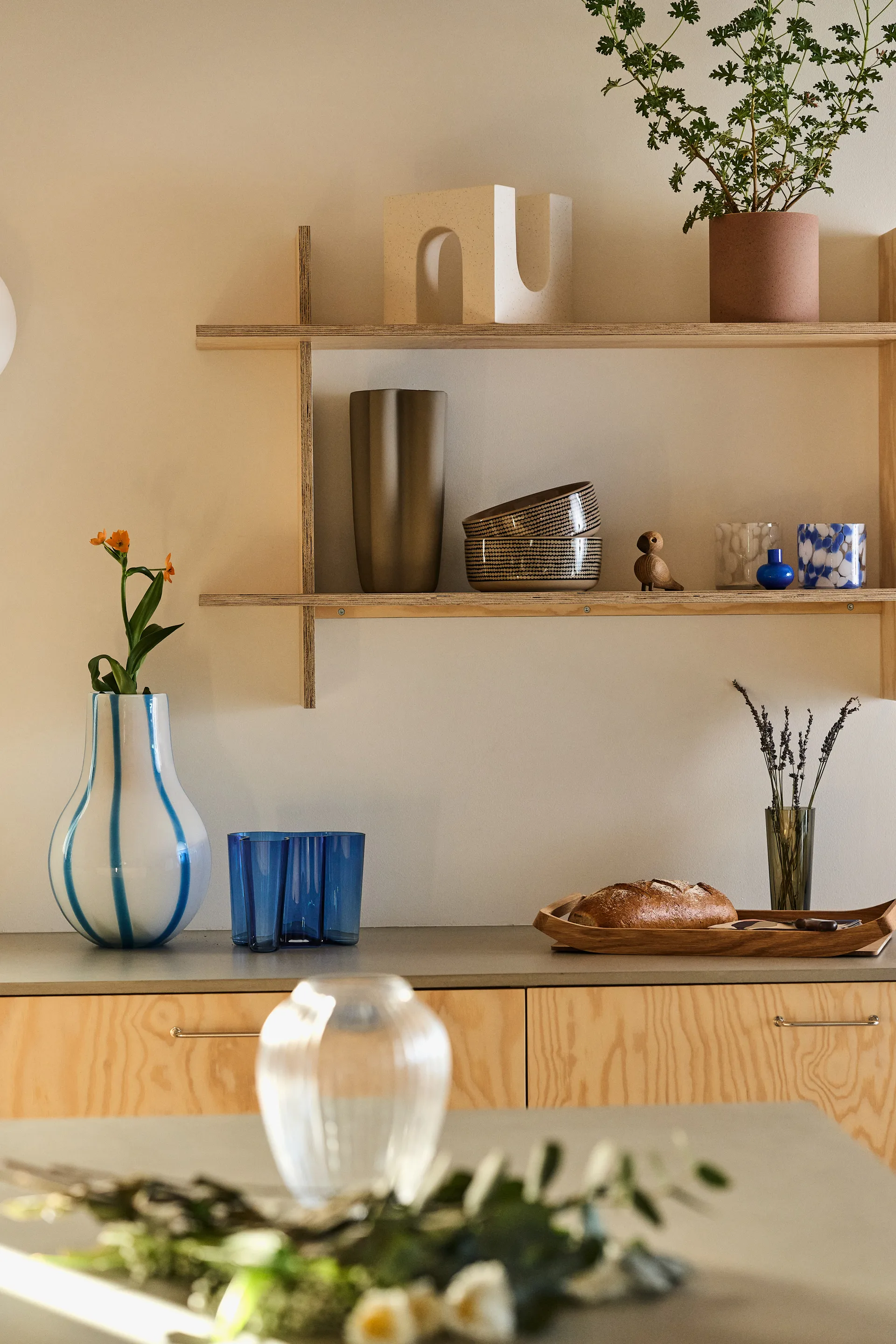 Tulipa vaas sand, 30 cm Cooee Design