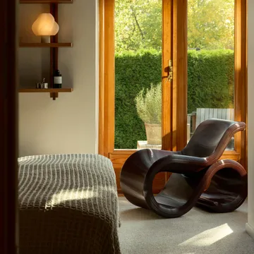 Éclair chair loungestoel - Cherry - Crème Atelier