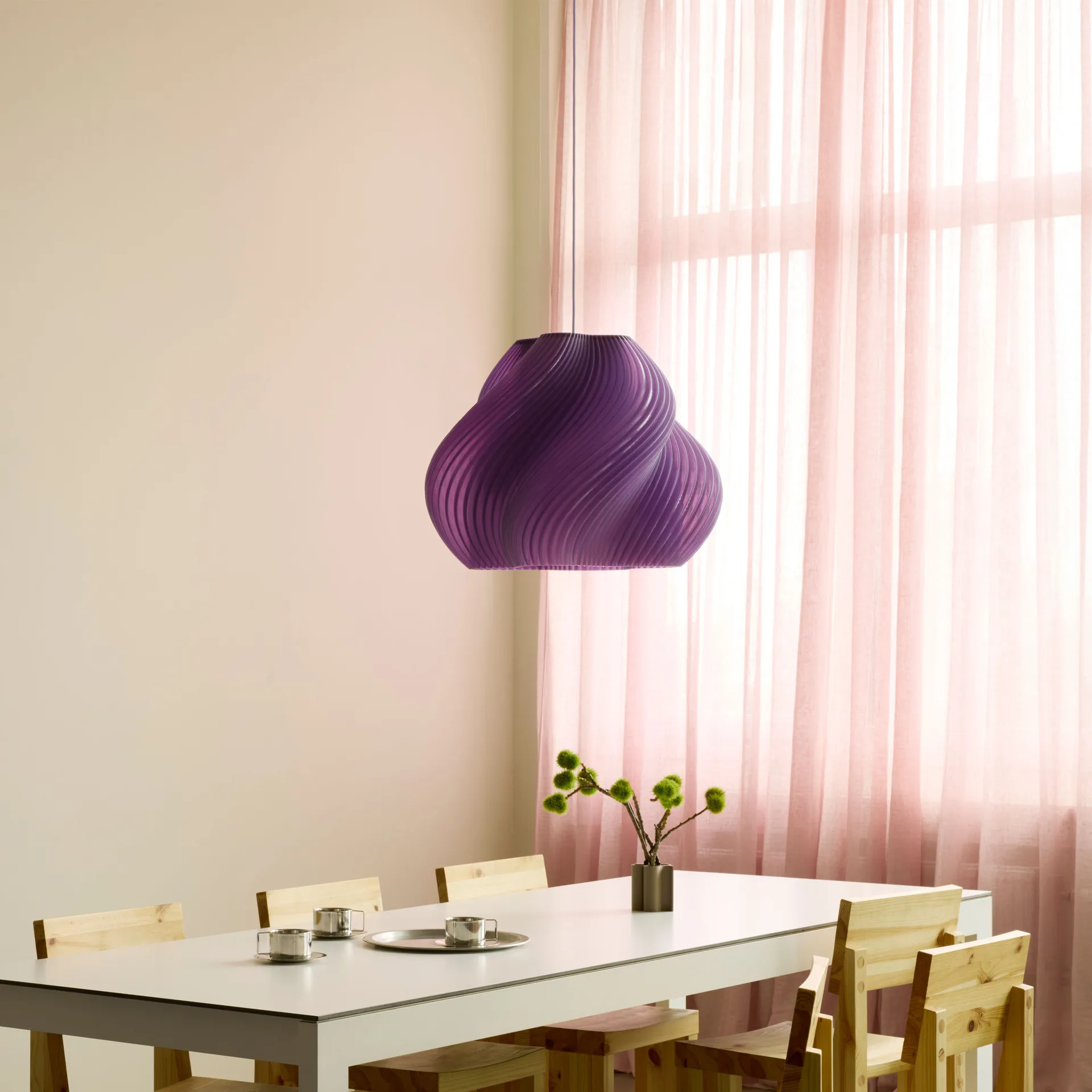 Soft Serve hanglamp, Lavender sorbet-chrome, Mega, 60 cm Crème Atelier