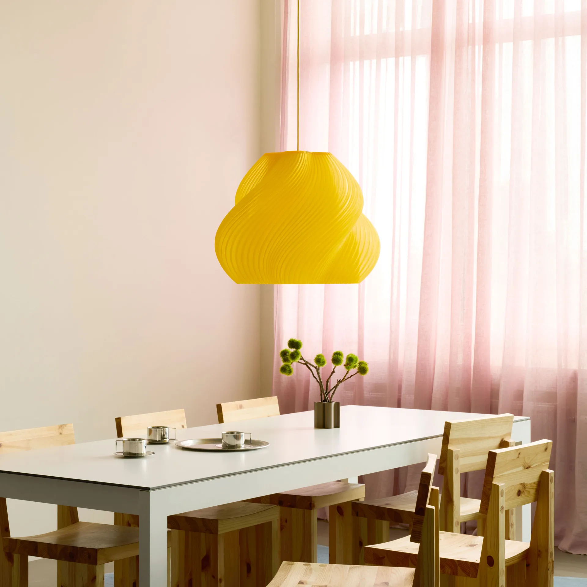 Soft Serve hanglamp, Limonello sorbet-chrome, Mega, 60 cm Crème Atelier