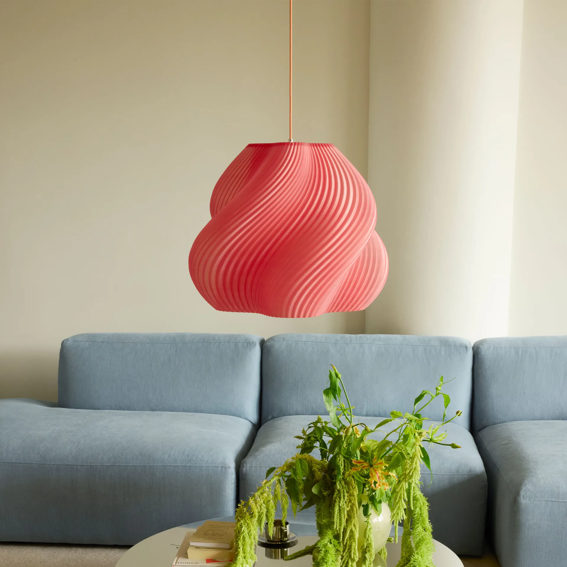 Soft Serve hanglamp, Peach sorbet-brass, Mega, 60 cm Crème Atelier