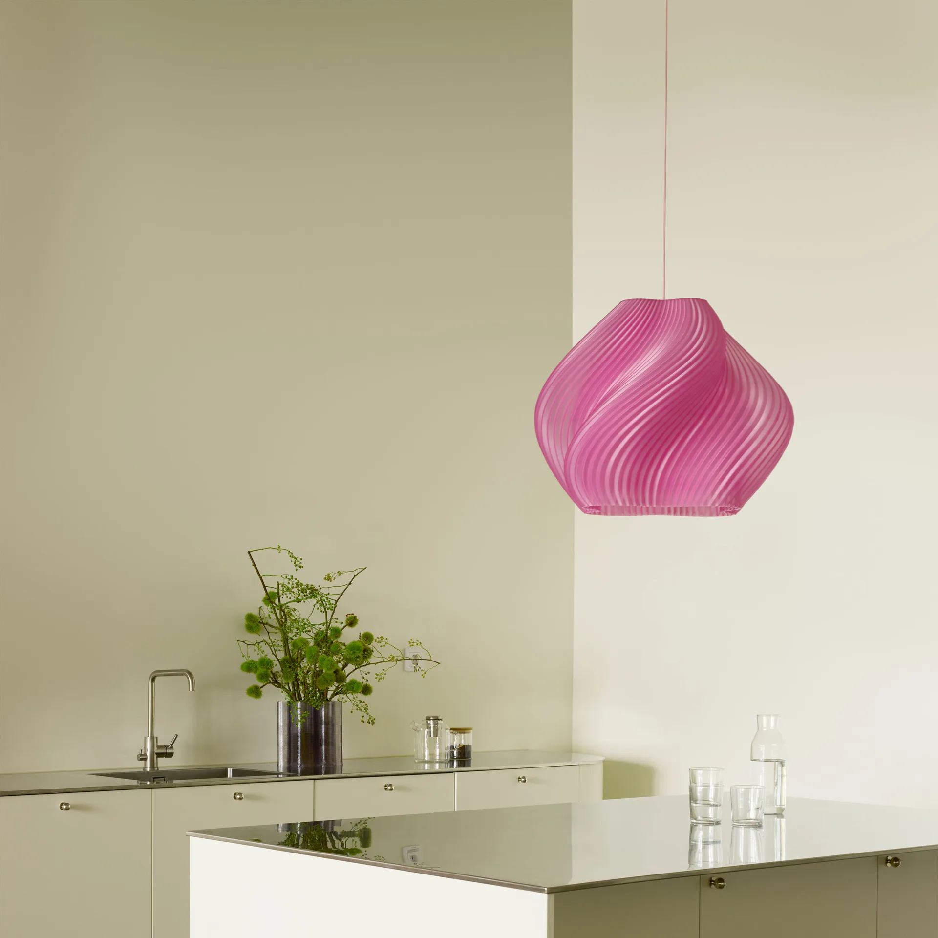 Soft Serve hanglamp, Rose sorbet-chrome, Mega, 60 cm Crème Atelier