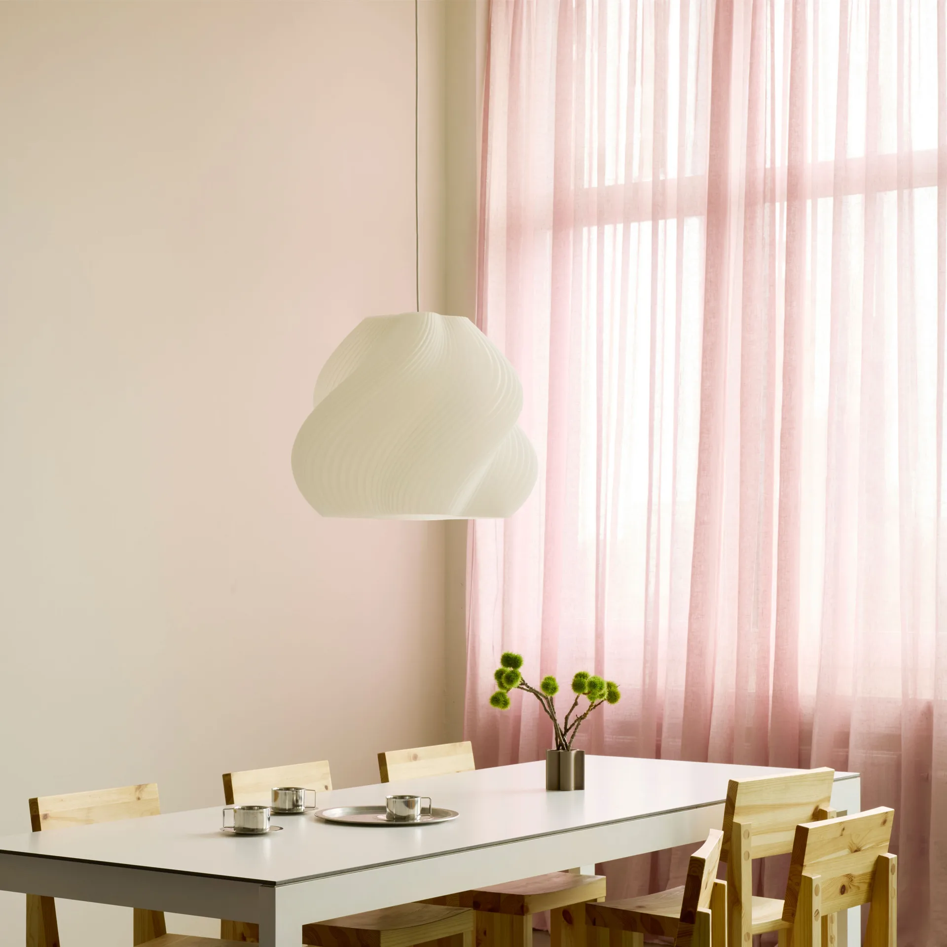 Soft Serve hanglamp, White-brass, Mega, 60 cm Crème Atelier