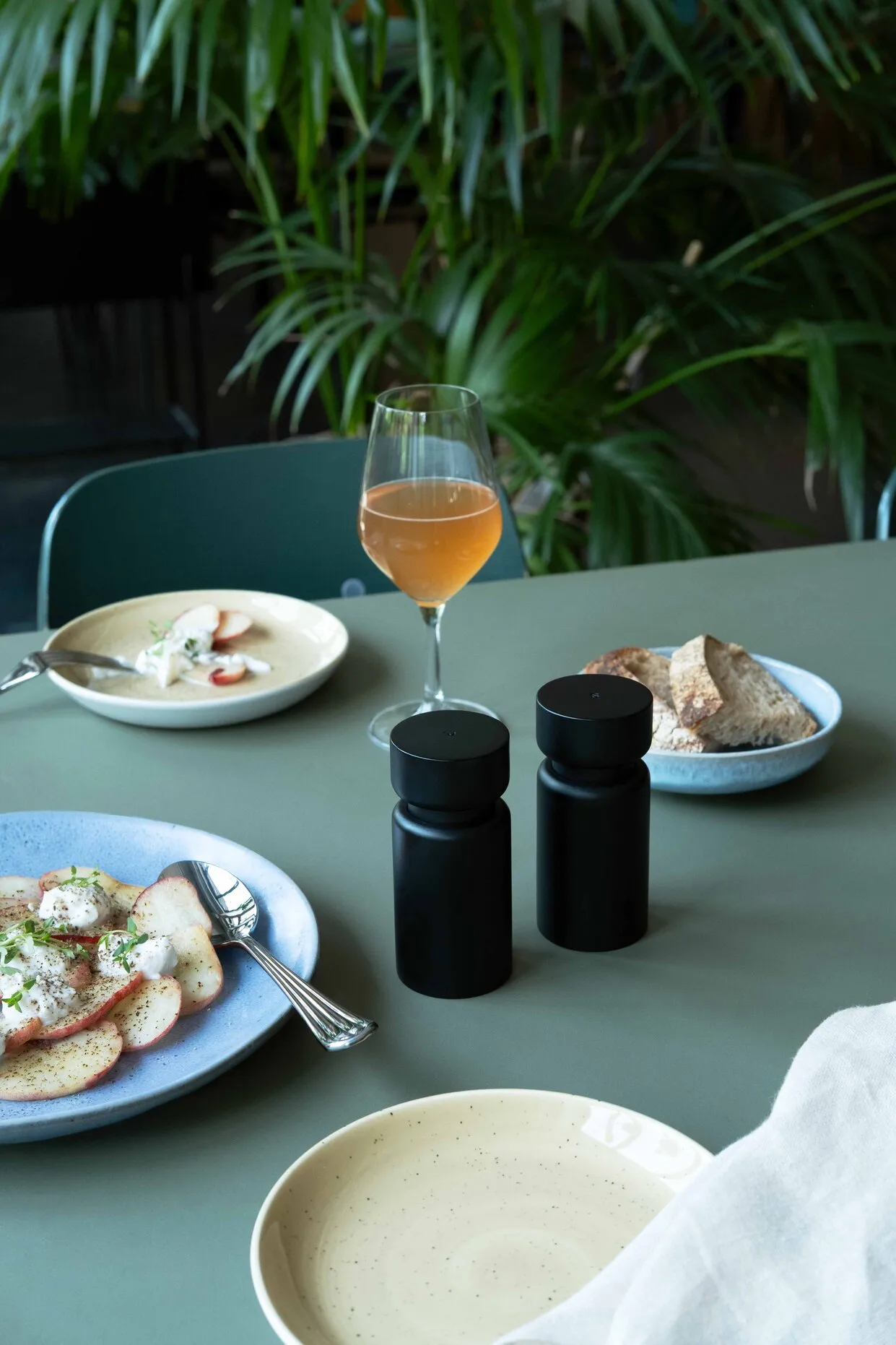 Helsinki zout- en pepermolen set, Zwart, mini, 2 delen Crushgrind