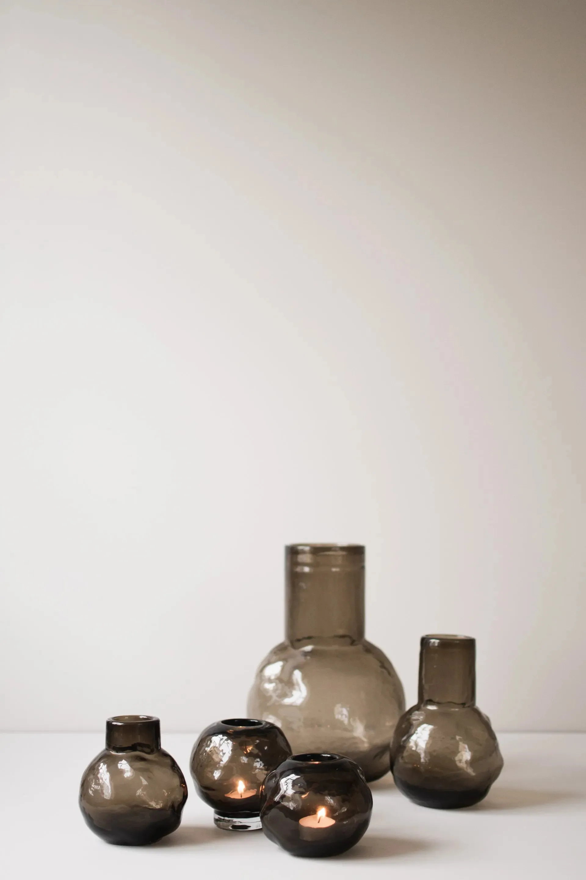 Bunch mini waxinelichtjeshouder op voet Ø12 cm, Brown DBKD