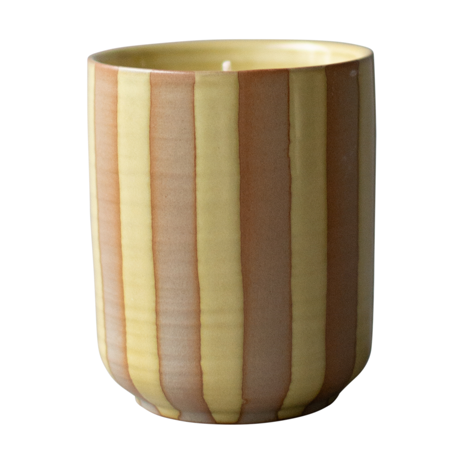 DBKD Burn geurkaars 60 u. Stripe yellow | Scandinavisch Interieur | Geurkaarsen & aroma diffusers | Beige