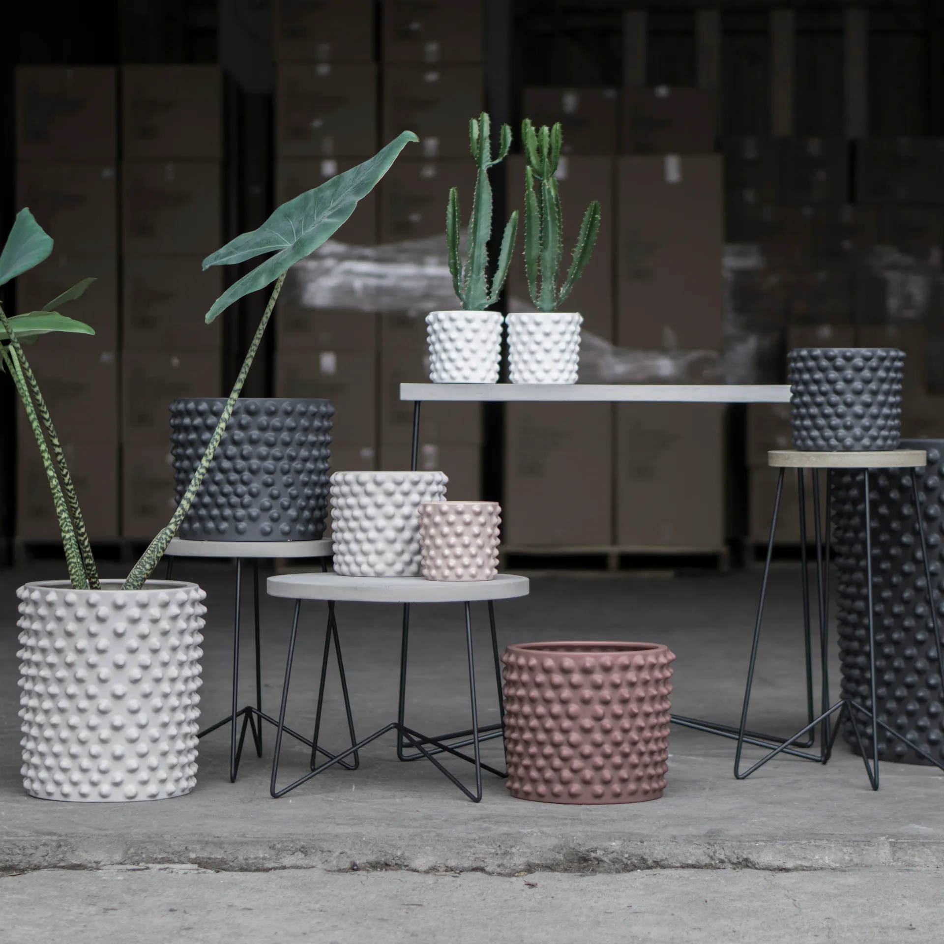 Cloudy pot donkergrijs, klein - Ø 21 cm DBKD