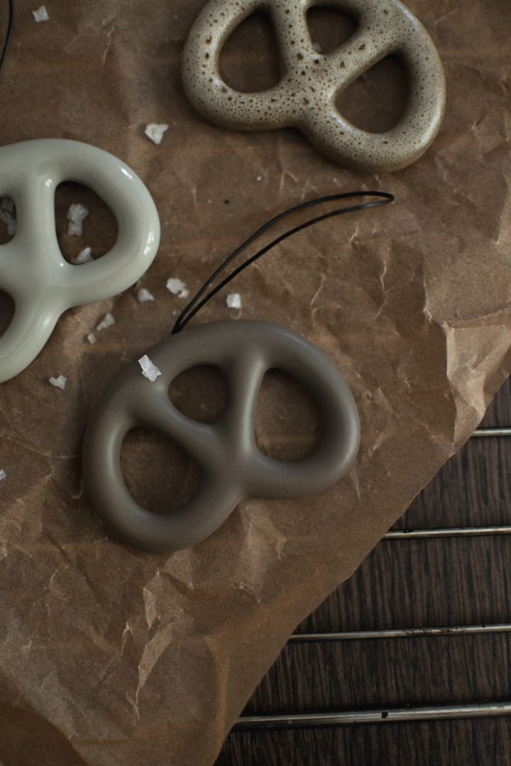 Hanging pretzel decoratiehanger, Dust DBKD