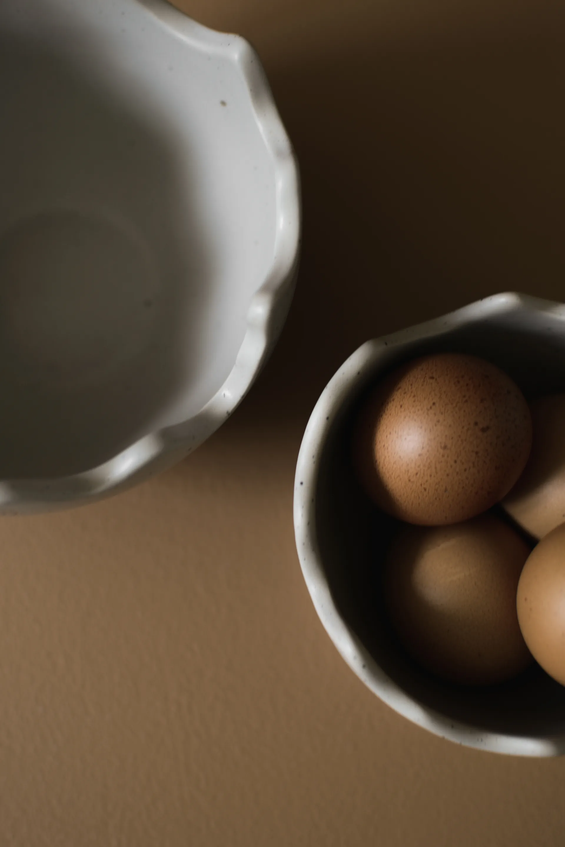 Happy Easter kom eierschaal small, Mole dot DBKD