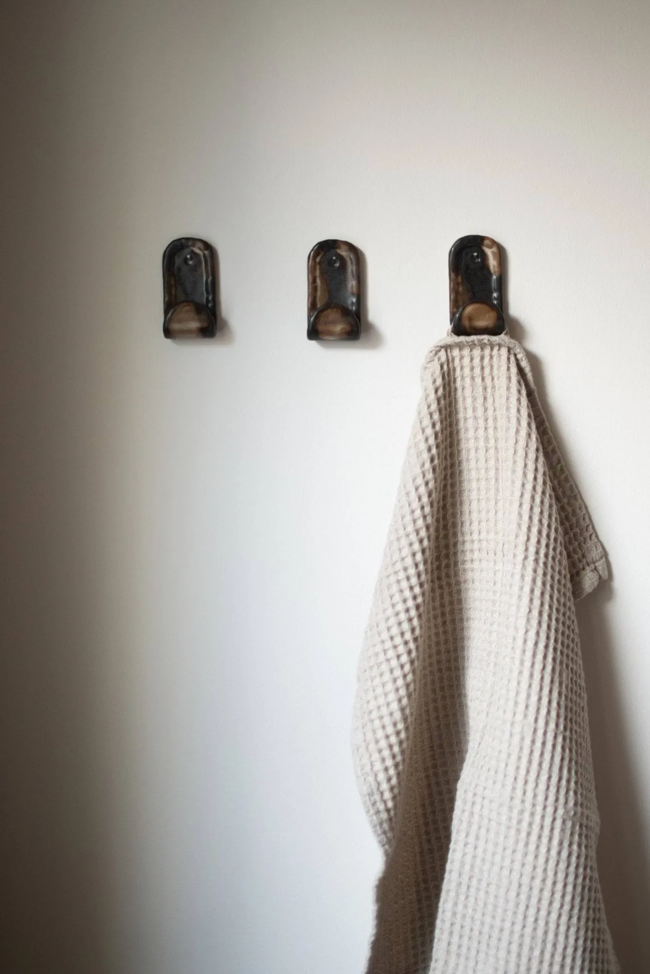 Hook haken 3-pack, Sombre DBKD