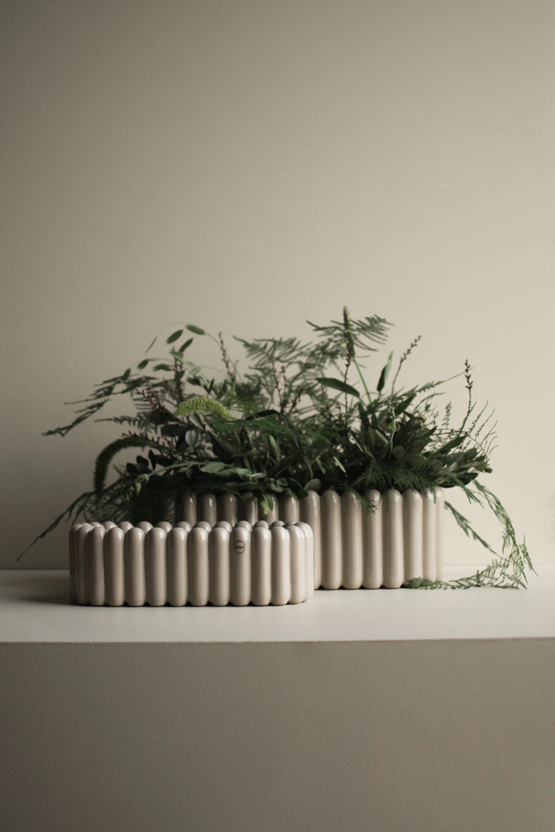 Mist bloempot ovaal, Glanzende mol DBKD