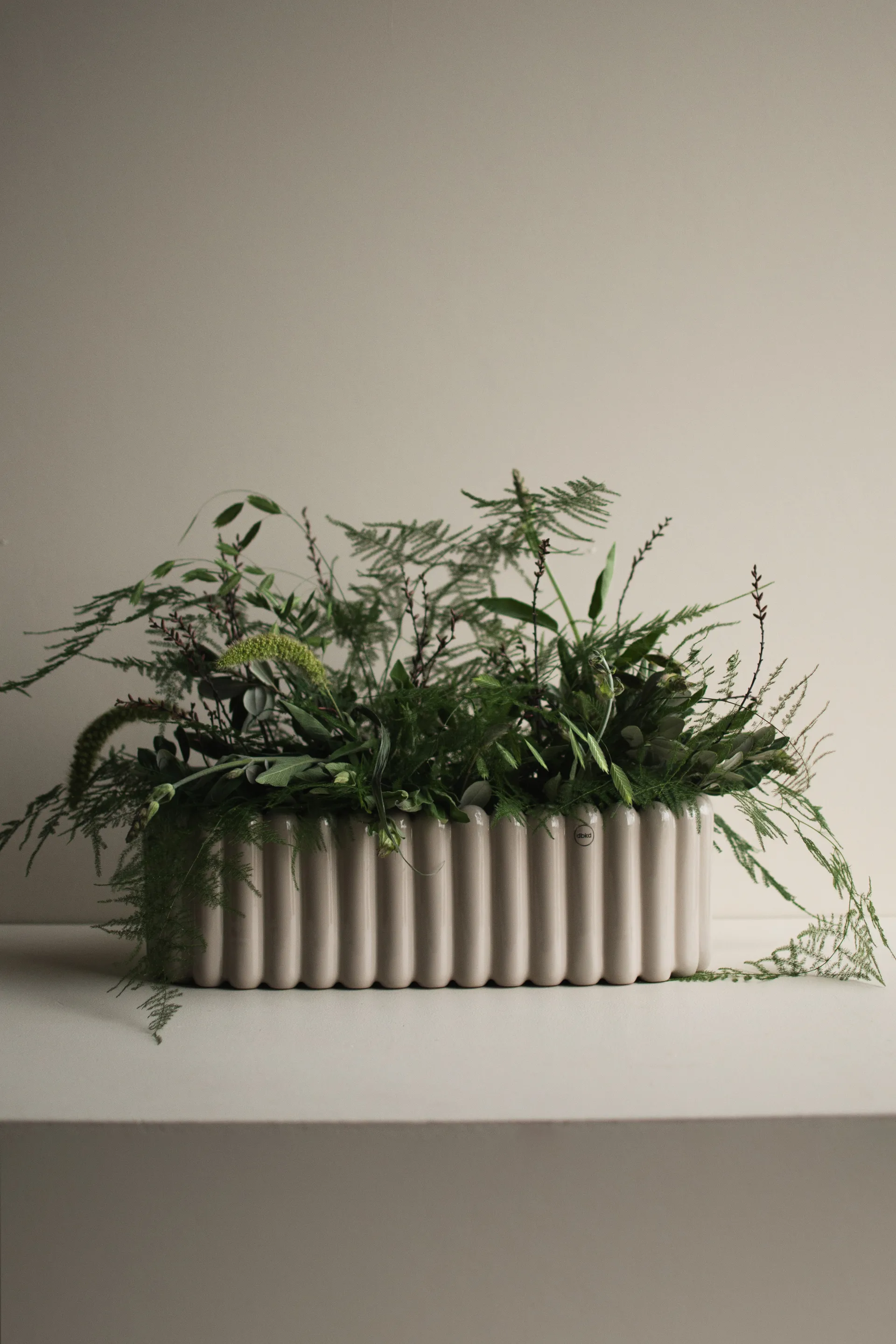 Mist bloempot ovaal, Glanzende mol DBKD