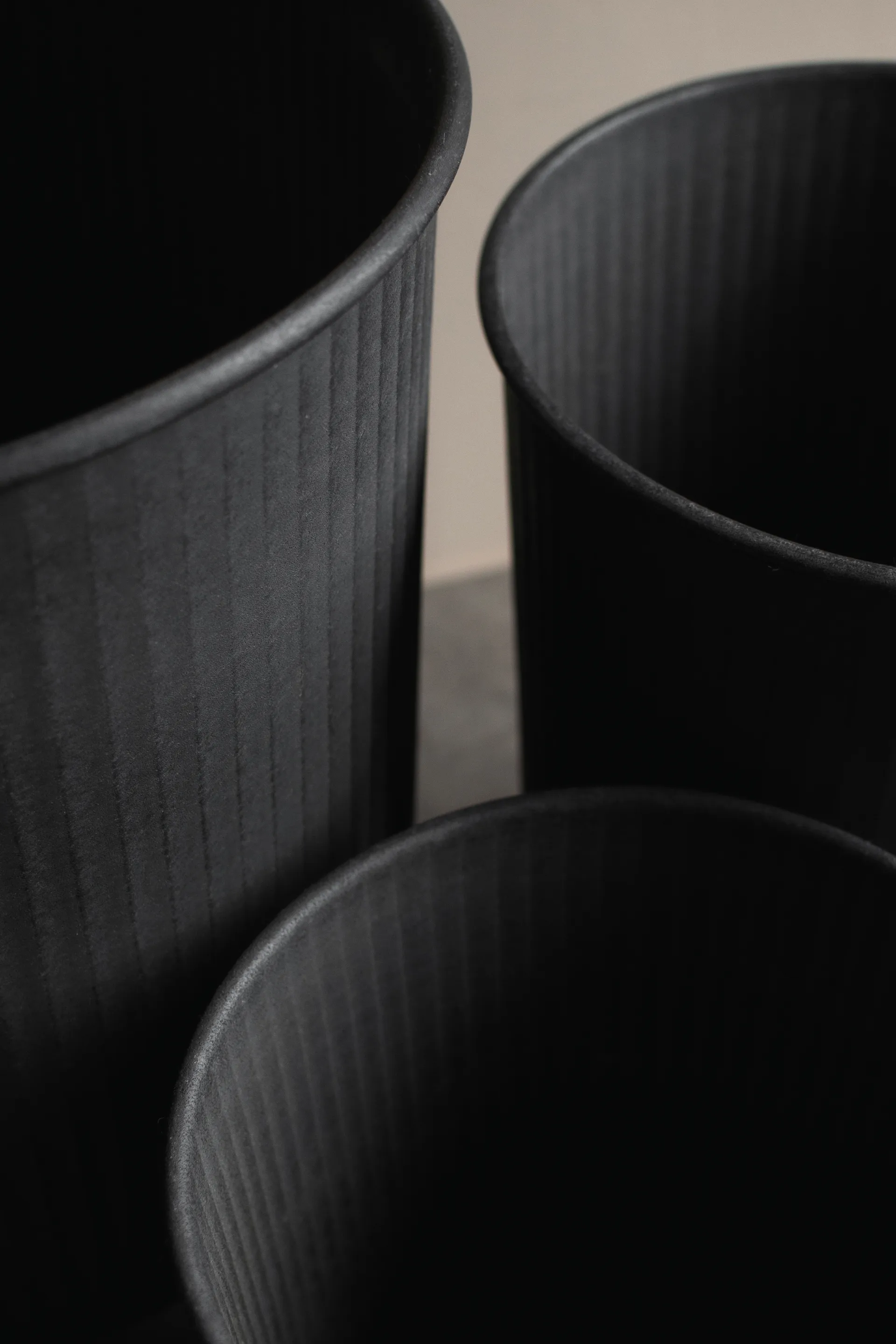 Out stripe bloempot 3-pack, Black DBKD