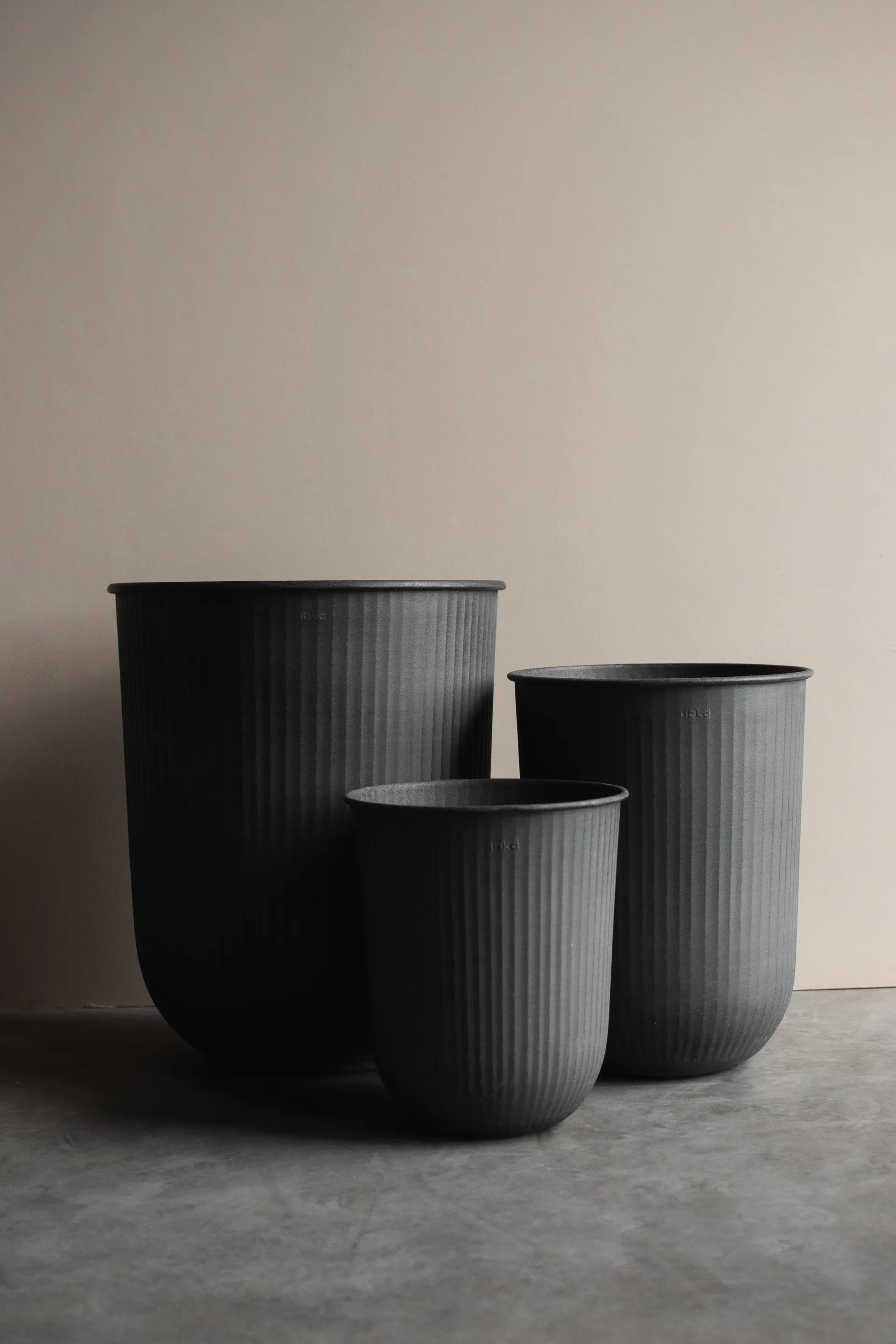 Out stripe bloempot 3-pack, Black DBKD