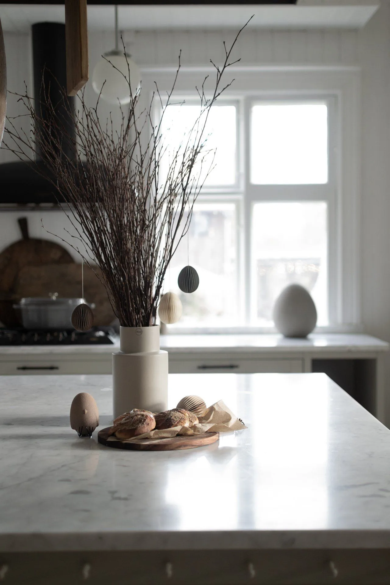 Ovoid paashanger papier 7 cm, White DBKD