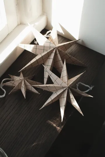 Paper winter star decoratiehanger - Square sand, medium, Ø14 cm - DBKD