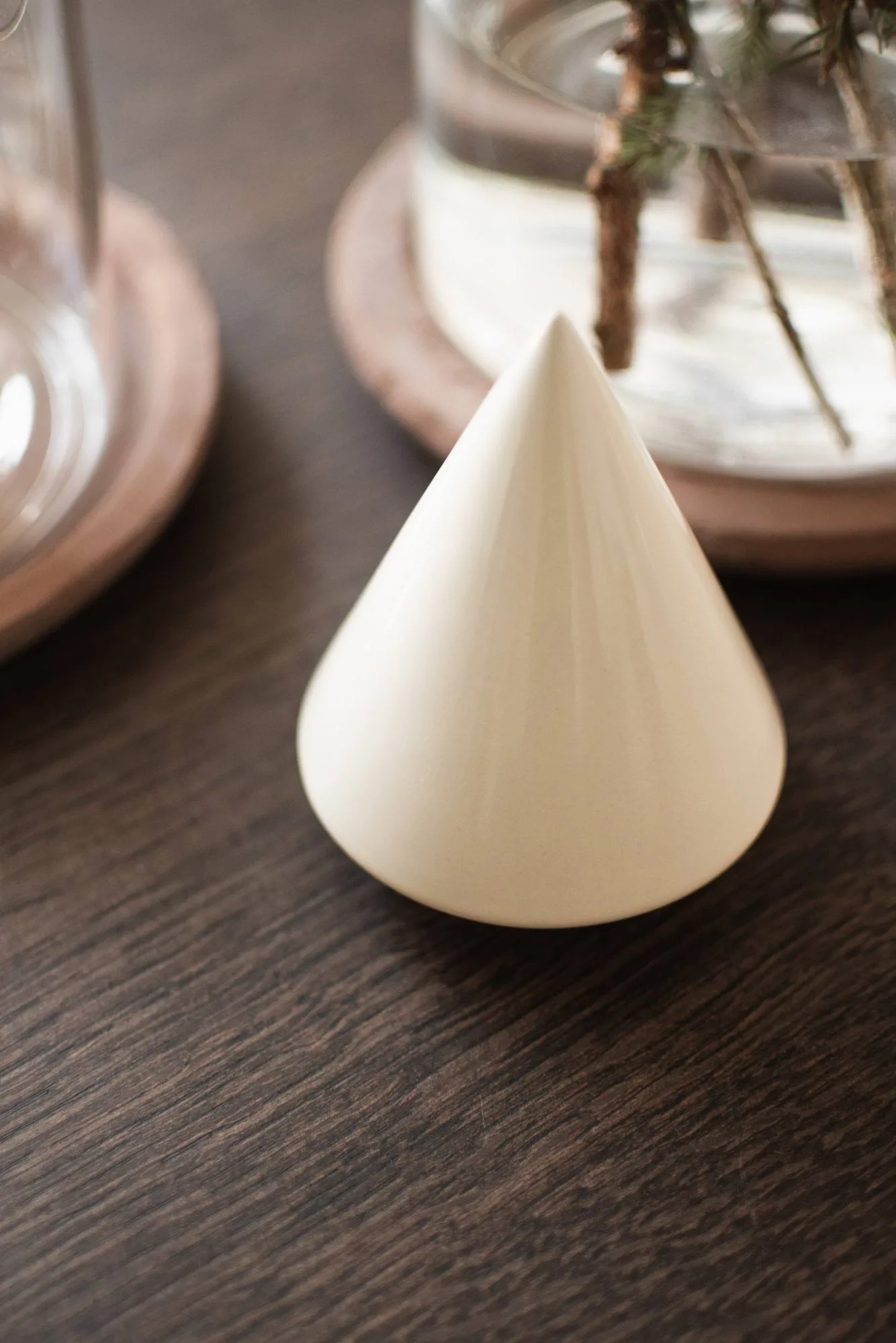 Peak boom decoratieobject, Shiny creme, Ø9 cm DBKD