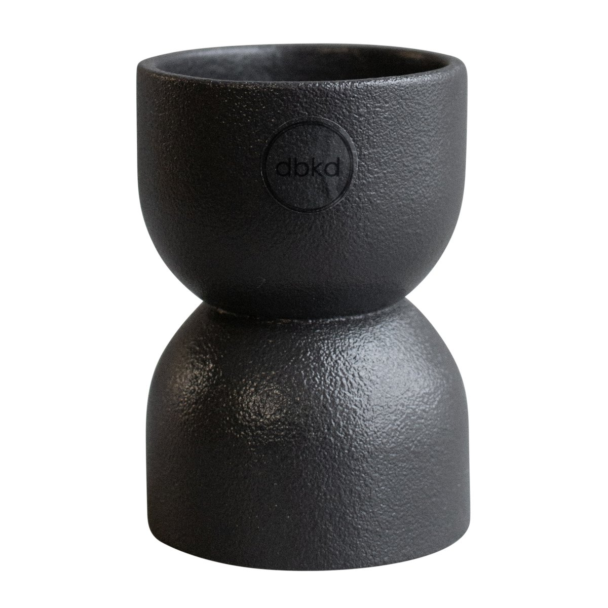 DBKD Post waxinelichtjeshouder Cast iron | Scandinavisch Interieur | Kaarsenhouders & kaarsenborden | Zwart