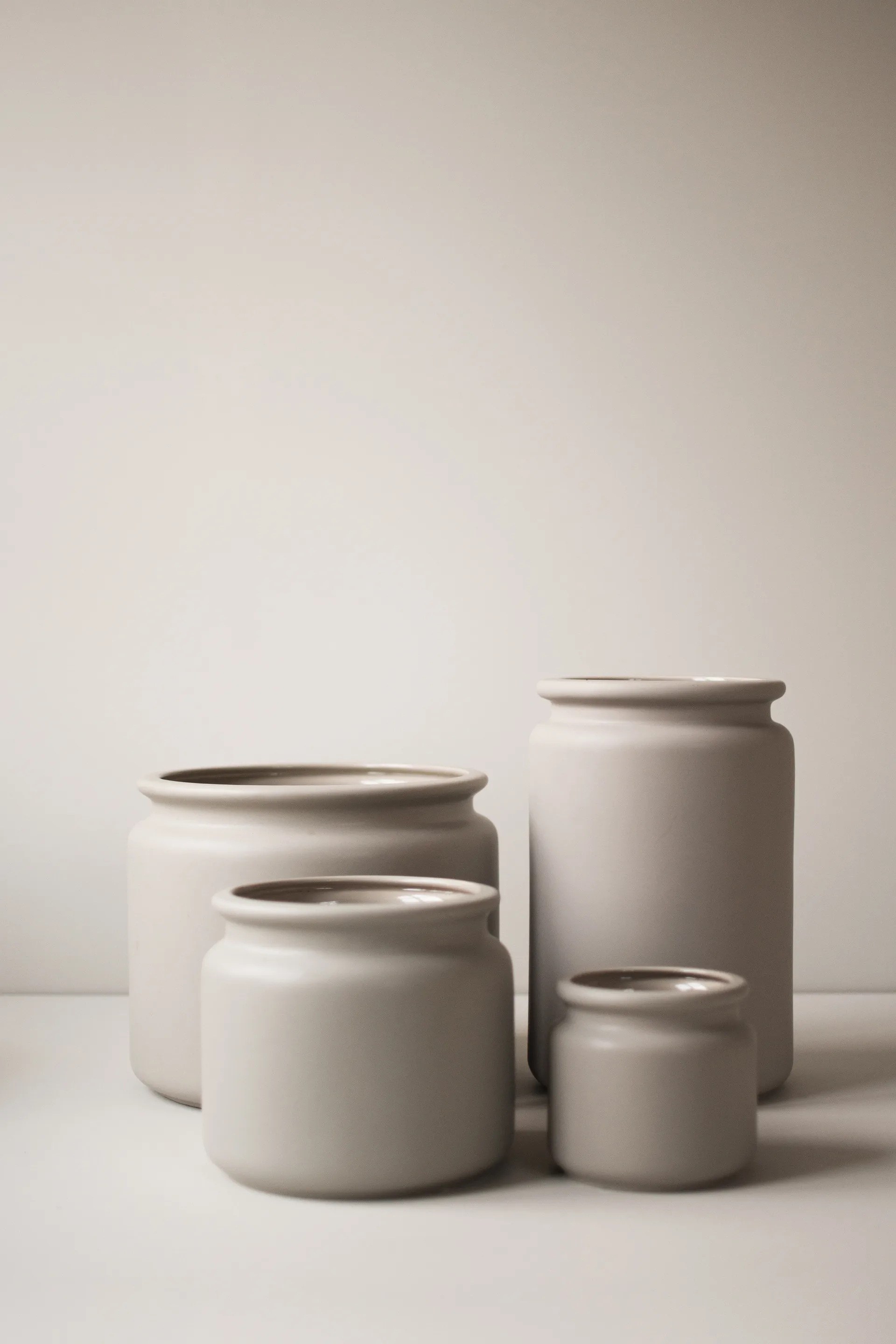 Pure bloempot mole (grijs), Middel - Ø 23 cm. DBKD