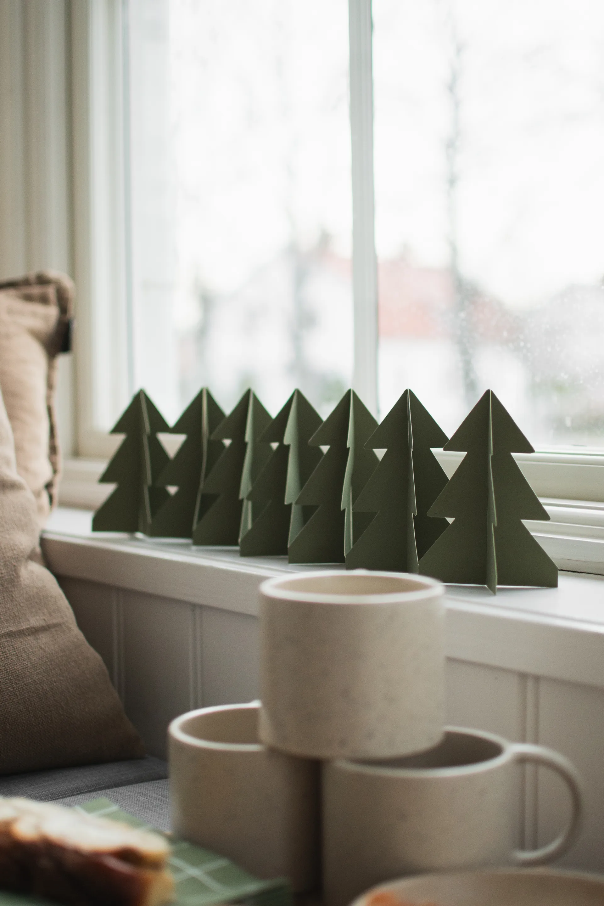 Tree in a row decoratie 60 cm, Groen, 7x60 cm DBKD