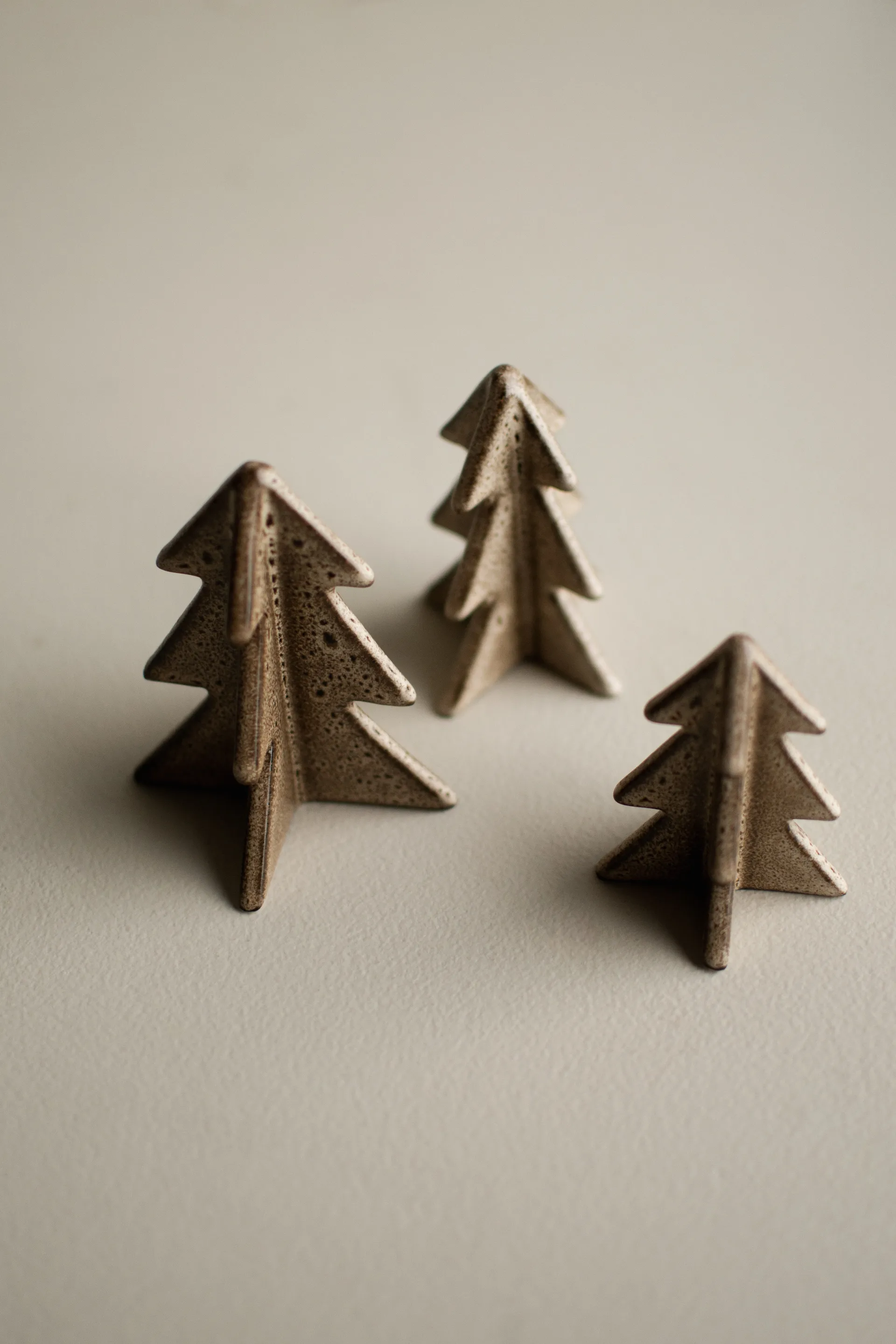 Winter boom decoratie, Beige, 8 cm DBKD