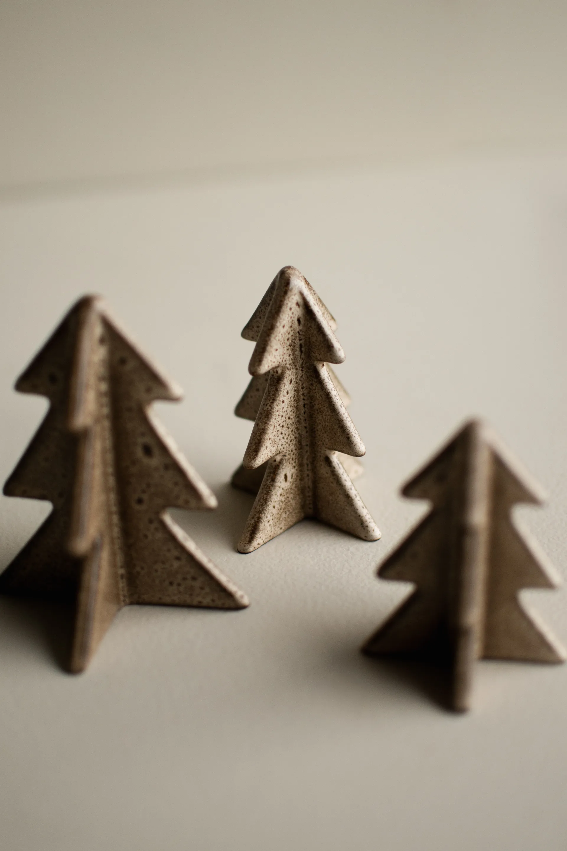 Winter boom decoratie, Beige, 8 cm DBKD